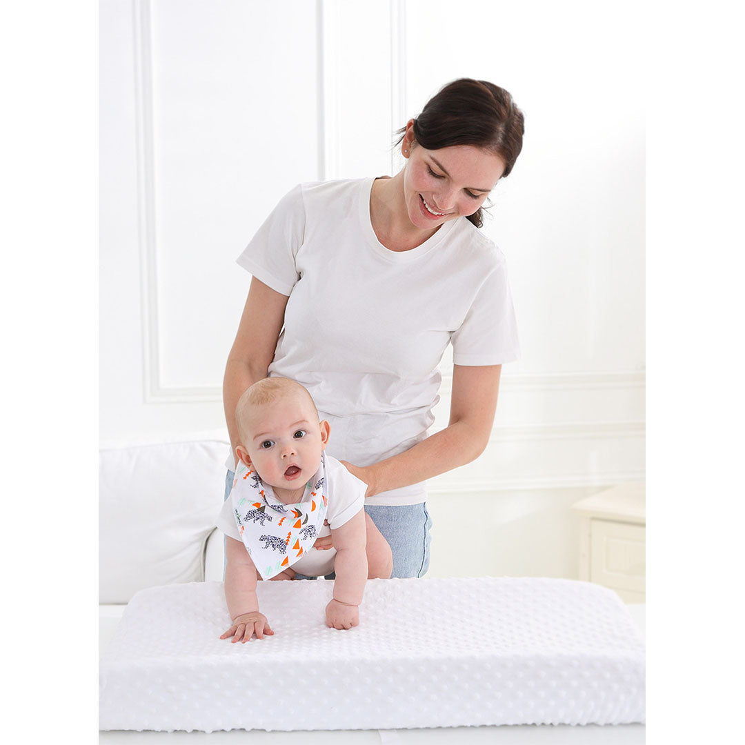 Baby caressing table changing cover changing cover diaper table